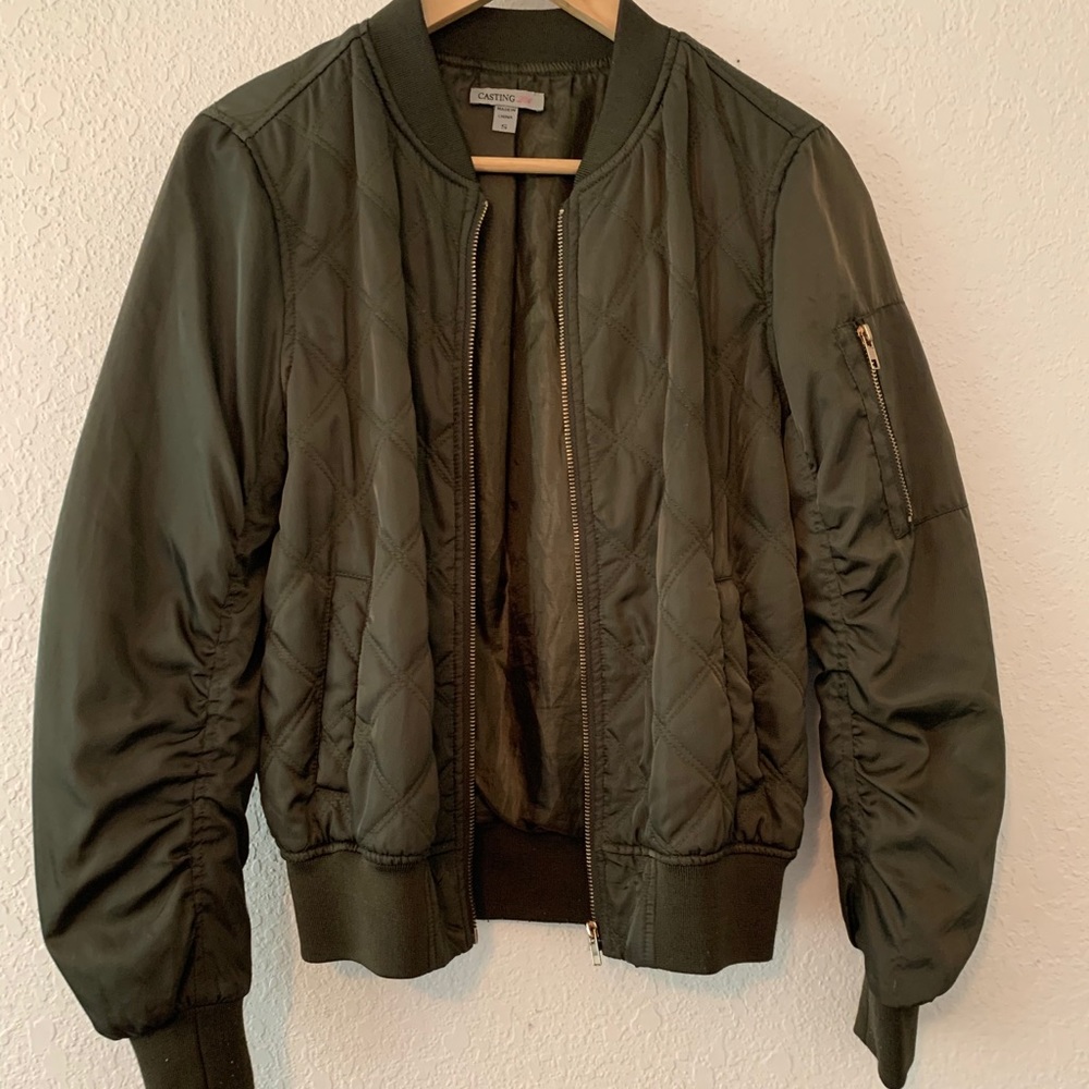 Bomber jacket
